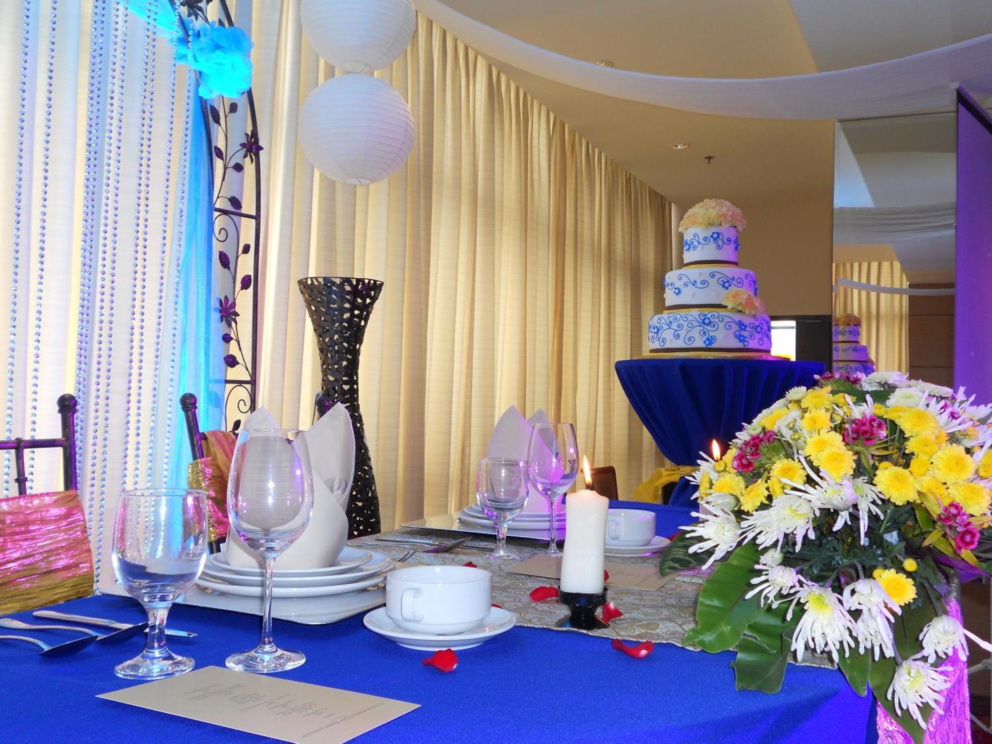 Ace Hotel And Suites Pasig City Εξωτερικό φωτογραφία